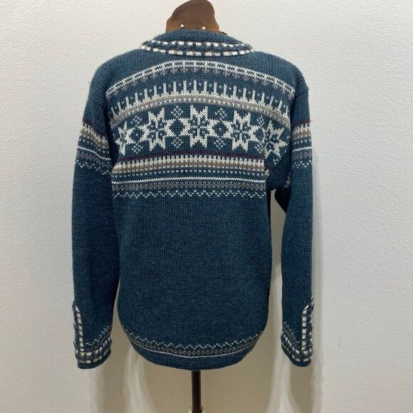 Workfender Woman's 100% Wool Sweater No Size Tag - Picture 4 of 6